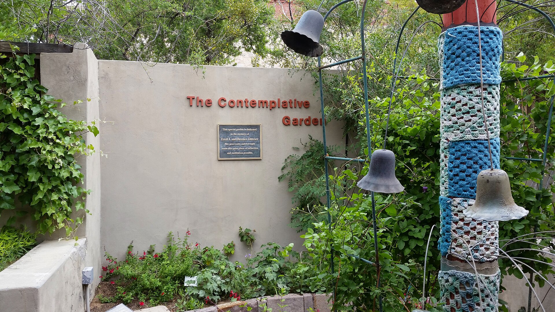 El Paso Zoo and Botanical Gardens