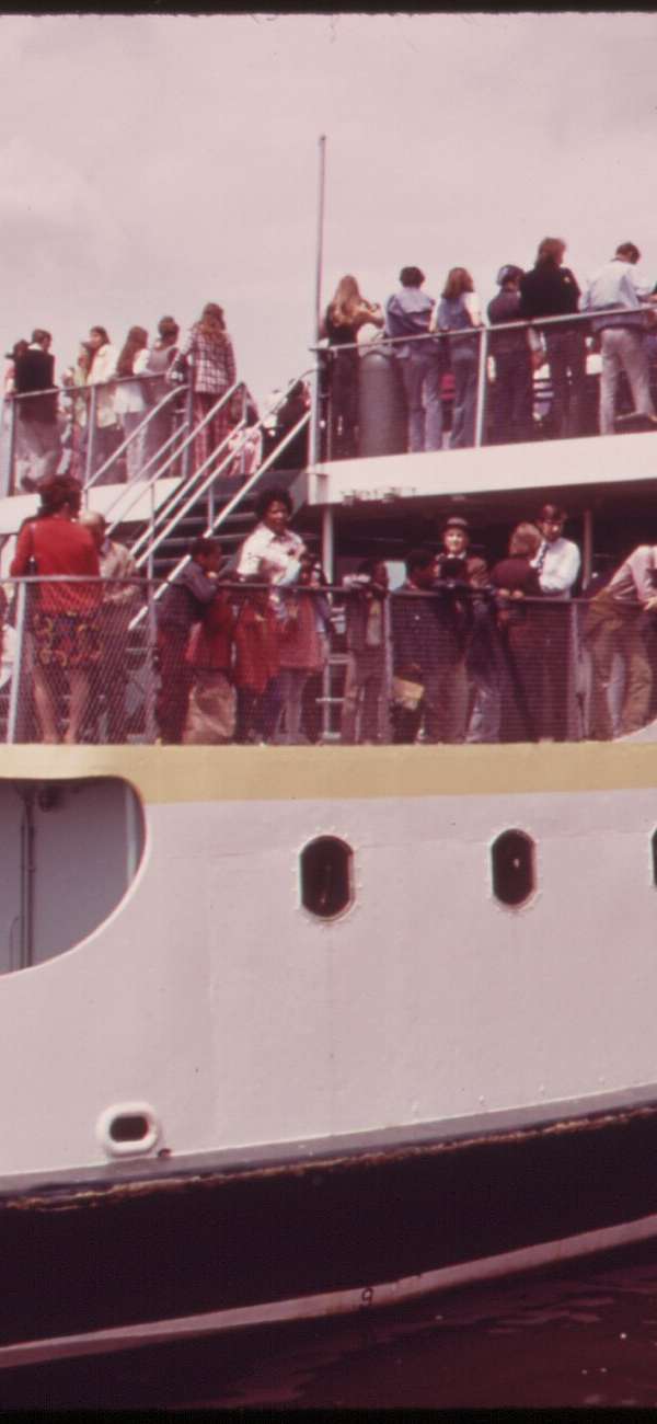 Circle Line Sightseeing Cruises in Manhattan, New York